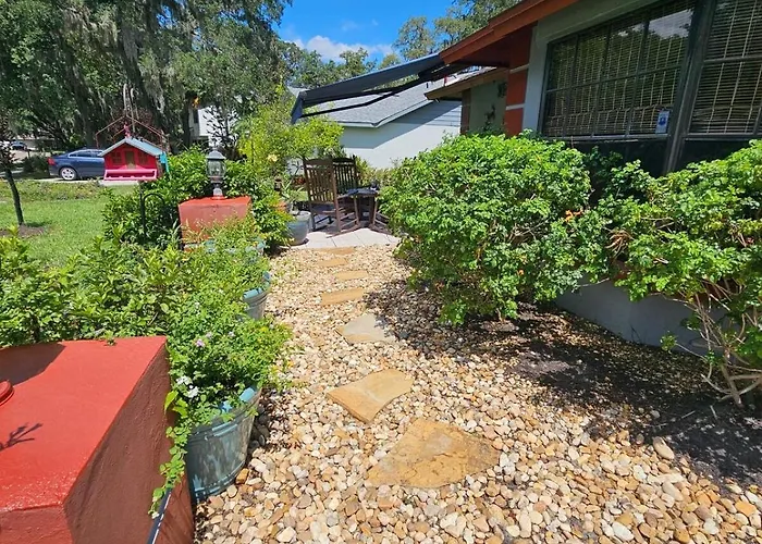 A2E Gardens