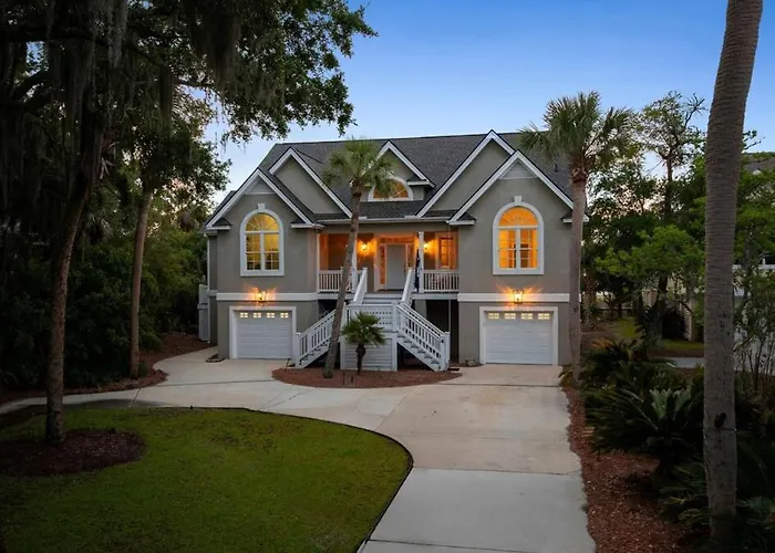 Dolphin Serenity - Ocean Views & Game Room