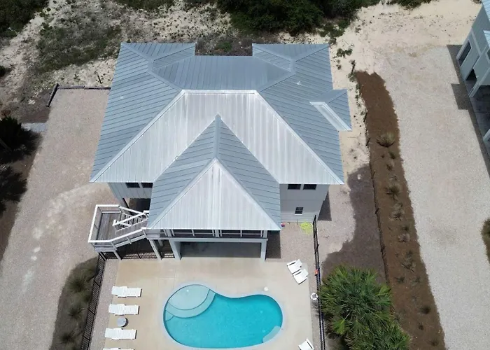 St George Island Pet Friendly 4 Bedroom- Game Room