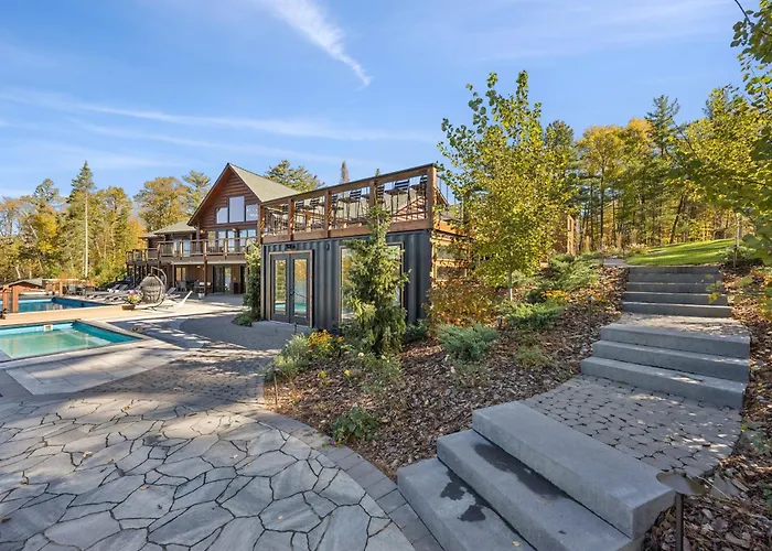 The Lodge At Long Lake - Pool, Theatre, Hot Tubs