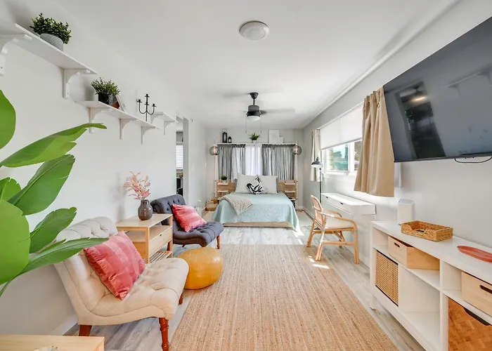 1 Mi To Military Base: Cozy Imperial Beach Studio