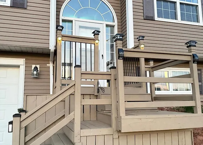 Cozy And Private House