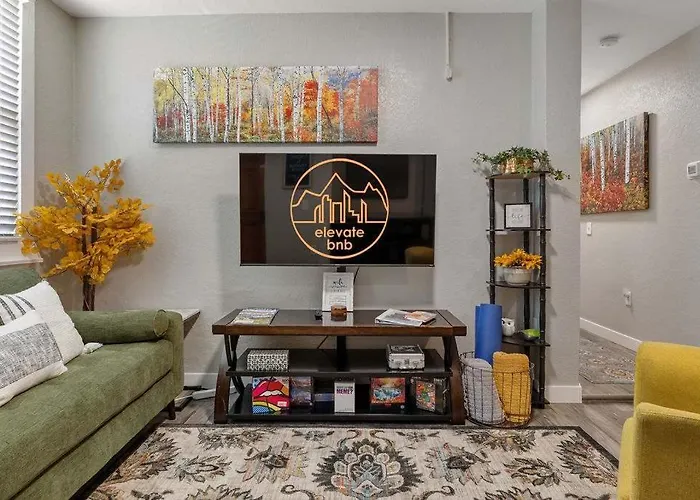 Family Friendly In Downtown Littleton