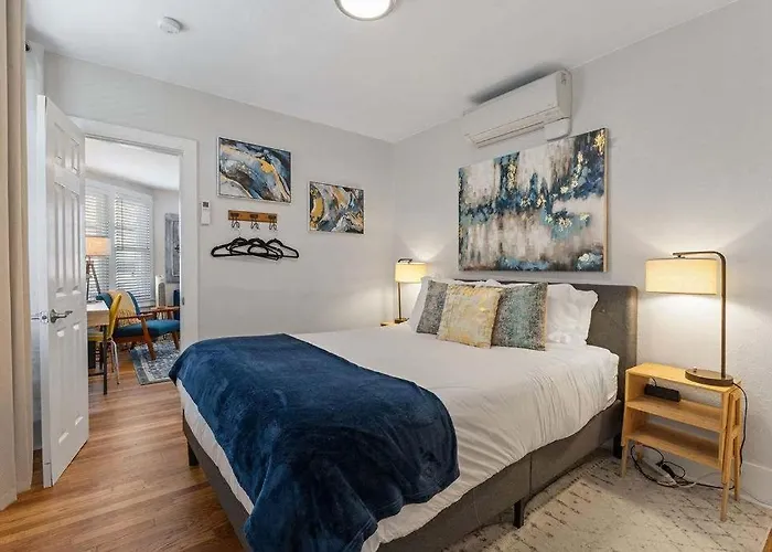 Loft In Downtown Littleton