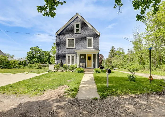 2 Mi To Beach & Boardwalk! New London Haven