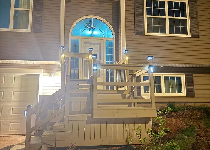 Cozy And Private House