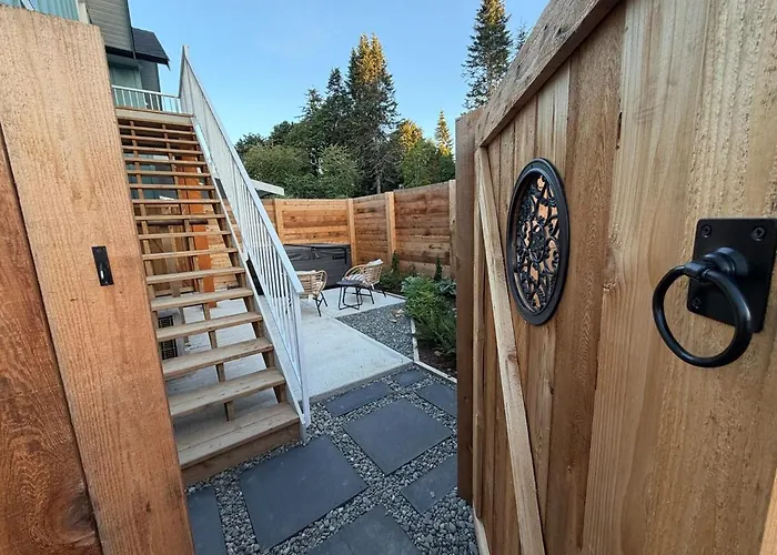 The Fin And Fir Ocean View Suite With Hot Tub