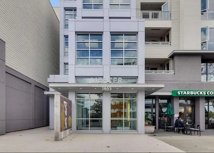 Midterm Rental Luxury Walnut Creek Condo Bart Walk