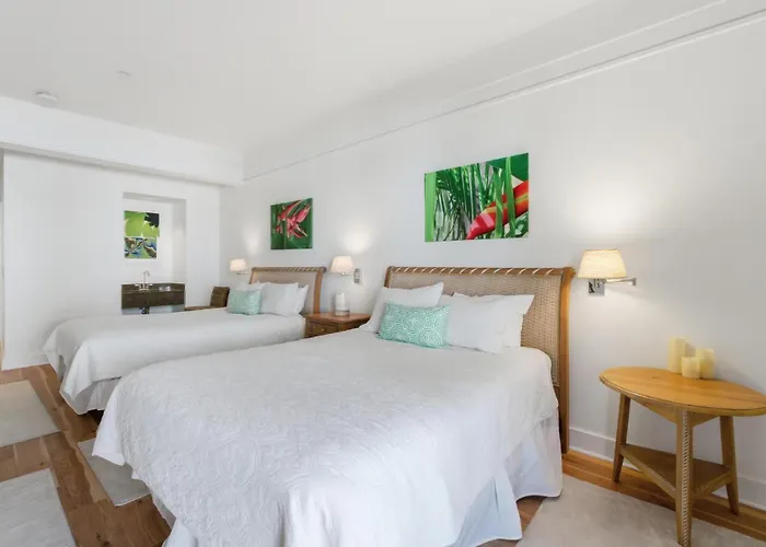 Charming Lodge Suite 261 In Bay Harbor With 1 Bedroom And Village View.