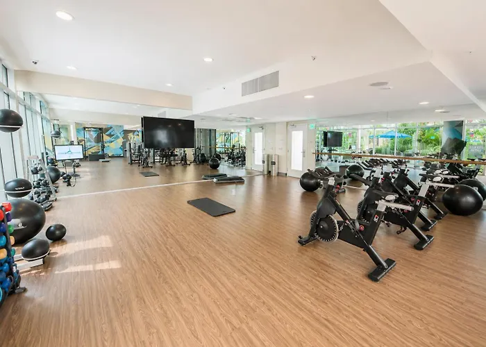 Glendale Luxe Stays - Downtown