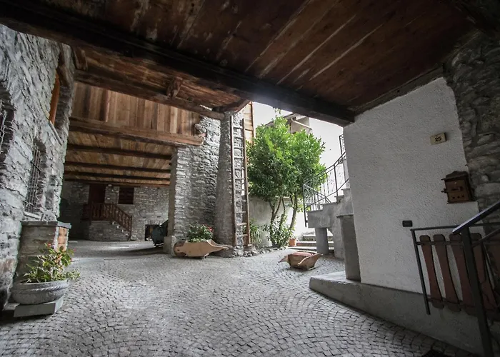 Maisonnette De Meuny