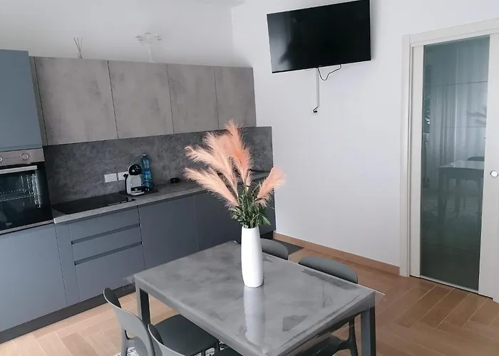 Seven Eight Apartments