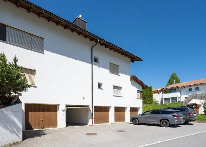 Garden Apartment With Mountain Views & Barbecue