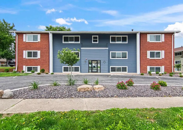 Newly Renovated Unit In Central Spfld #104
