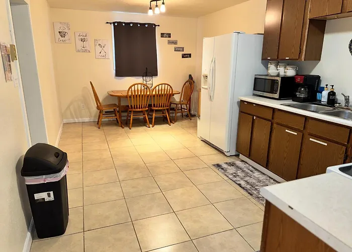 Amor Stays, Love Your Stay! 415 B Down Stairs