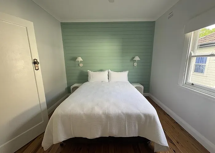 Bligh Street Sage Retreat