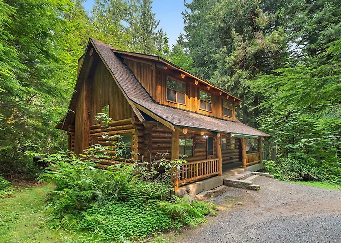 Creekside Log Cabin - Fireplace - Mt Hood