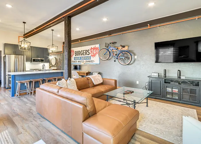 Main St Gaylord Condo In The Heart Of Downtown