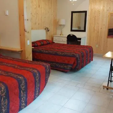 Motel Sous Les Charmilles
