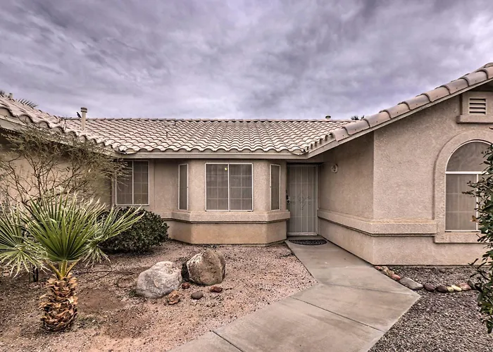 Fort Mohave Home W/ Hot Tub: 4 Mi To Co River!