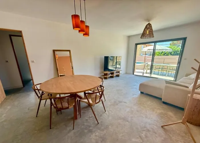 Villa Neuve Avec Piscine Et Confort Moderne 3 Etoiles