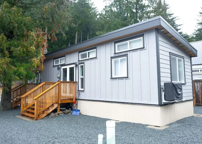 Cozy 2 Bedroom Cabin