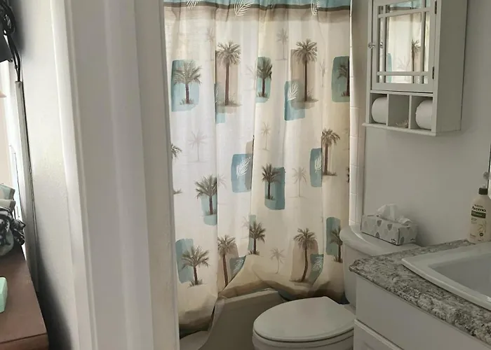 Brandon 4-Bedroom Pool Home