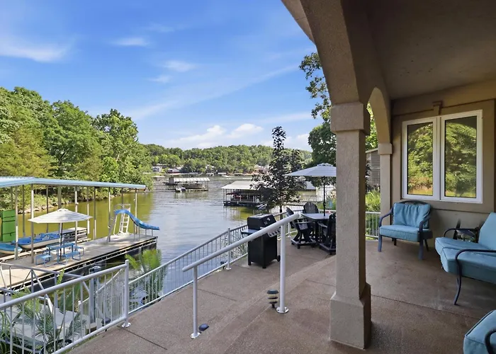 Lakefront Cove Retreat With Private Dock, Slide & Room To Gather