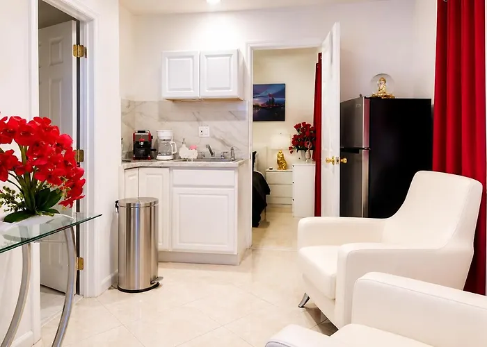 Private Miami Suite