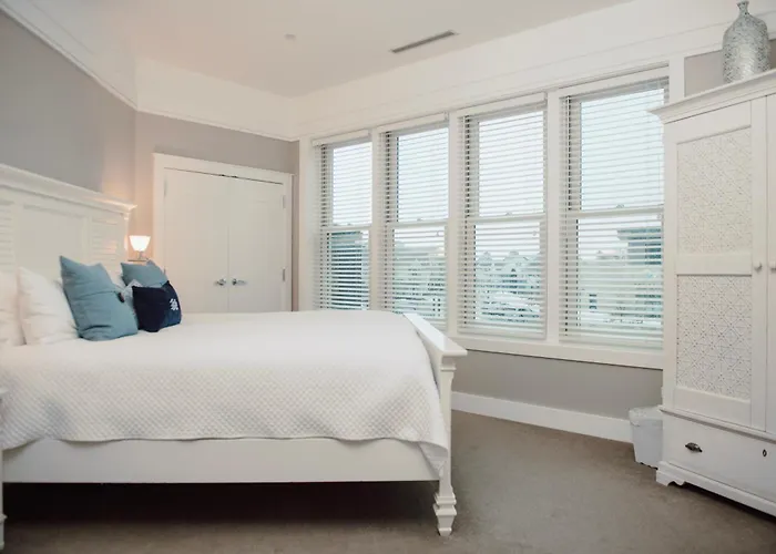 Experience Comfort In Bay Harbor At Nautical Dream 220, A Spacious 3-Bedroom Condo.