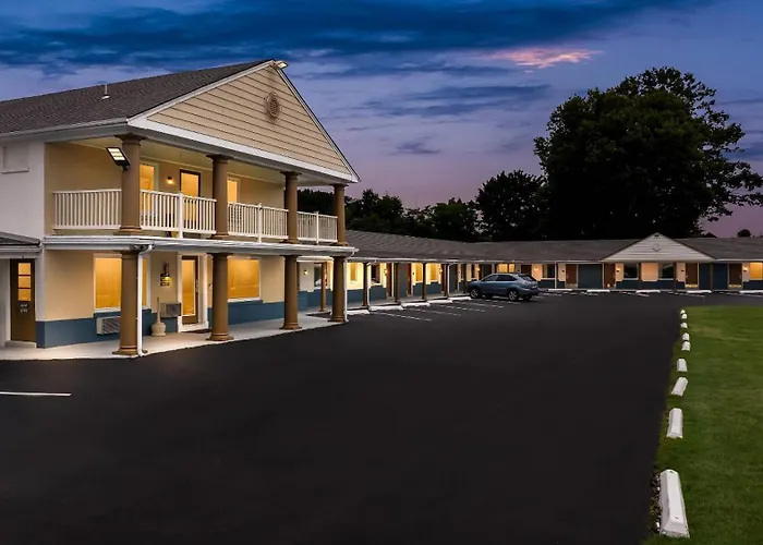 Econo Lodge Palmyra - Hershey