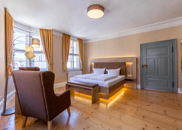 Kunsthaus Mit Fruehstueck Im Hotel Theophano