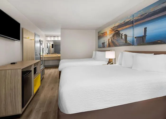 Days Inn By Wyndham Norfolk Airport