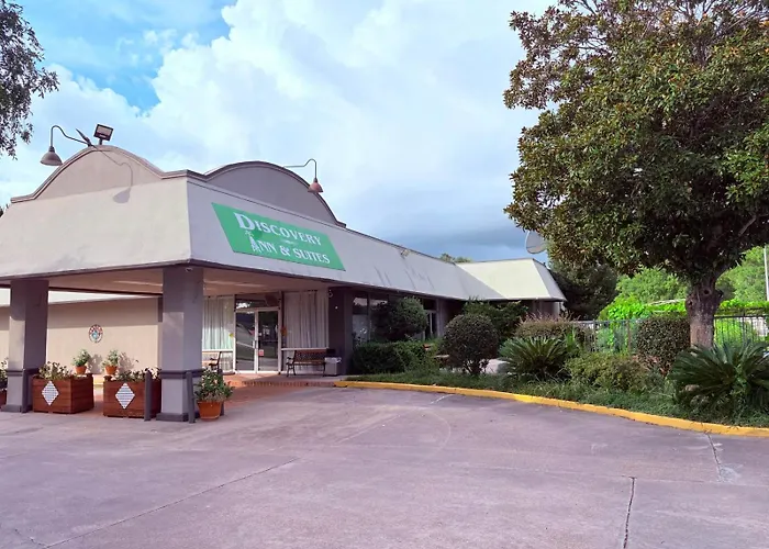 Discovery Inn Lafayette Airport I-10