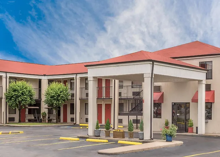 Super 8 By Wyndham Bryant Little Rock Area