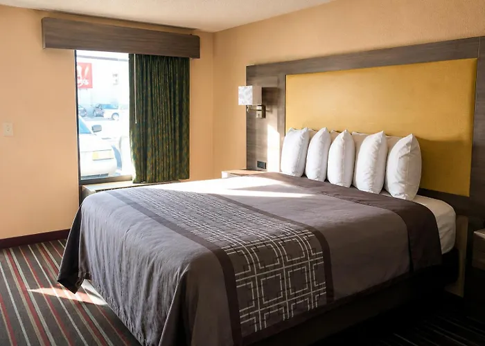 Legacy Inn - Gallatin
