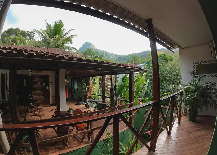 Suites Cantinho Da Pedra