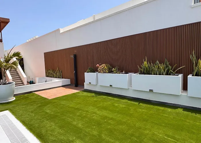 Villa Dedalos - Spacious Luxury Villa With Private Pool In Puerto Calero