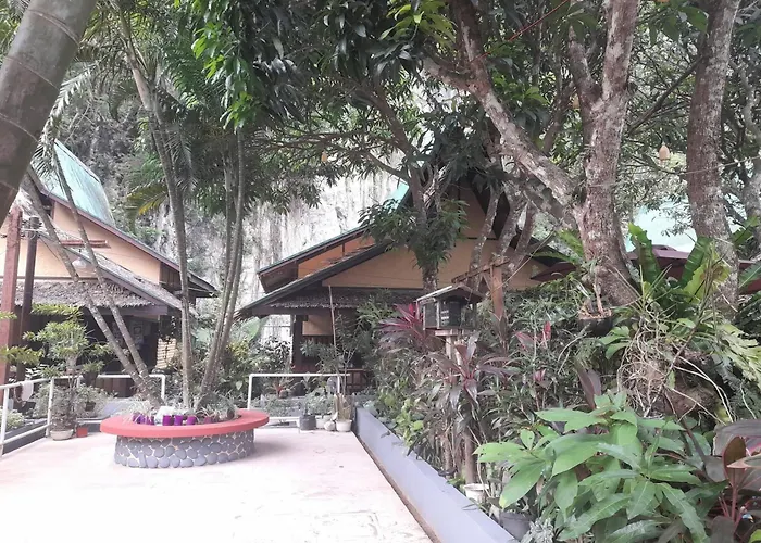 Cliffside Cottages