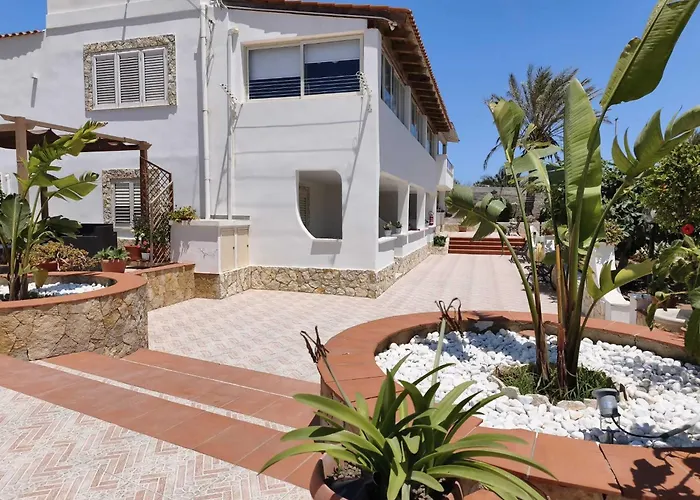 La Pergola Apartments