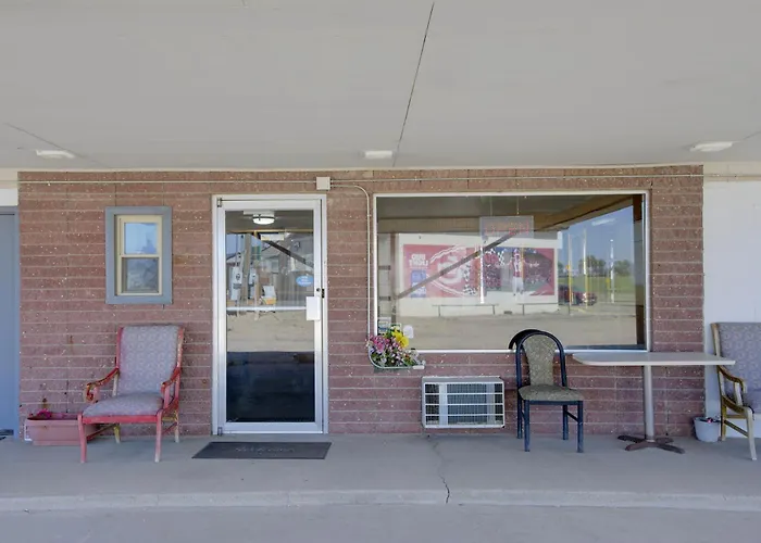First Inn By Oyo Quinter Hwy 70