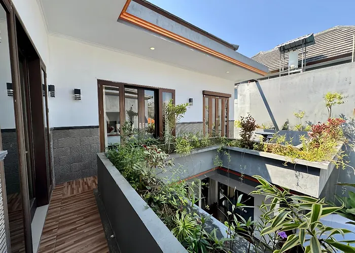 Ramantika Sunset Bay