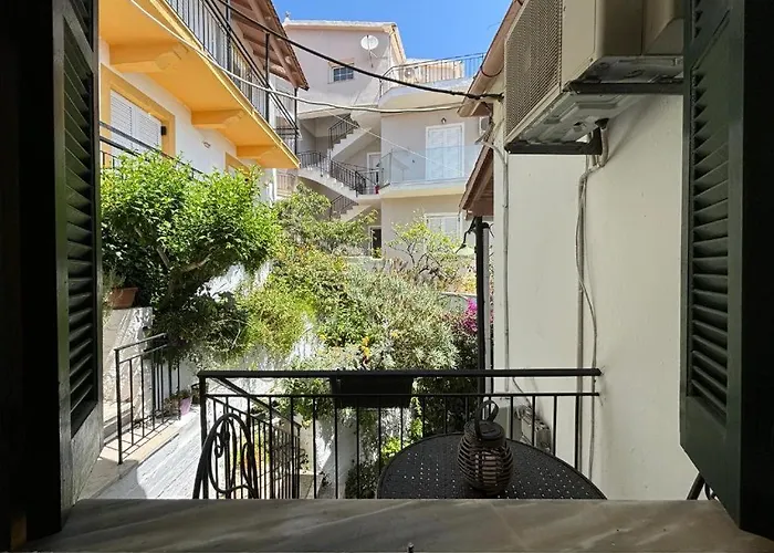 Antigone Apartments