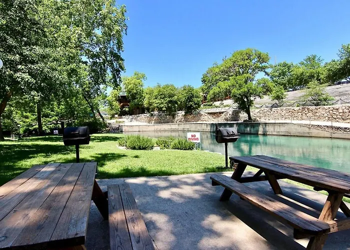 Comal Haus