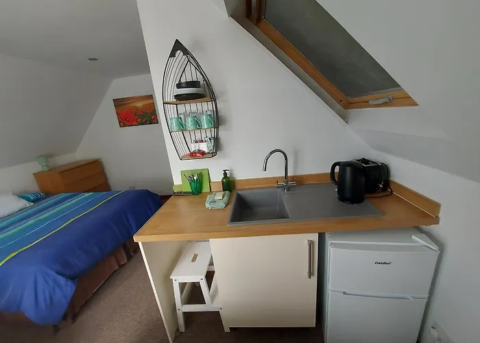 Chezzas Homestay Kingdouble Beds Free Parking