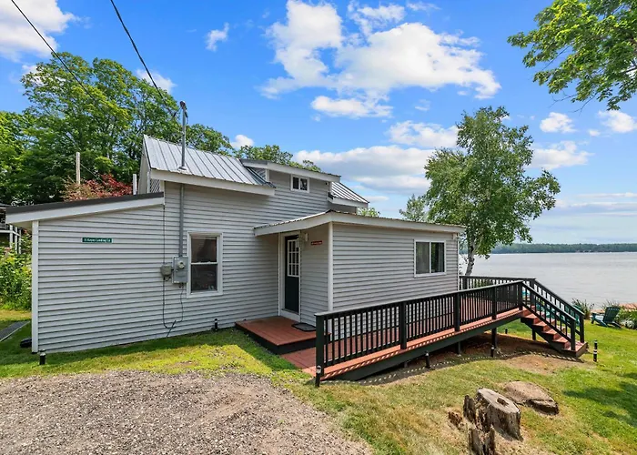 Little Landing Cottage On Cobbossee Lake