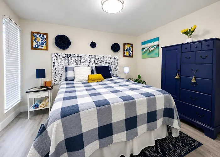 Miami Chic Studio Gateway For 2 Near Little Havana