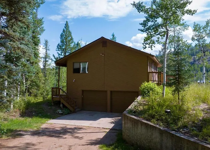 389 Beaver Circle