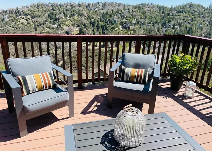 New & Luxurious House, Hot Tub & Amazing Views