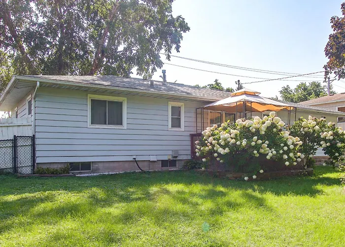 Family-Friendly Waterloo Abode W/ Deck!